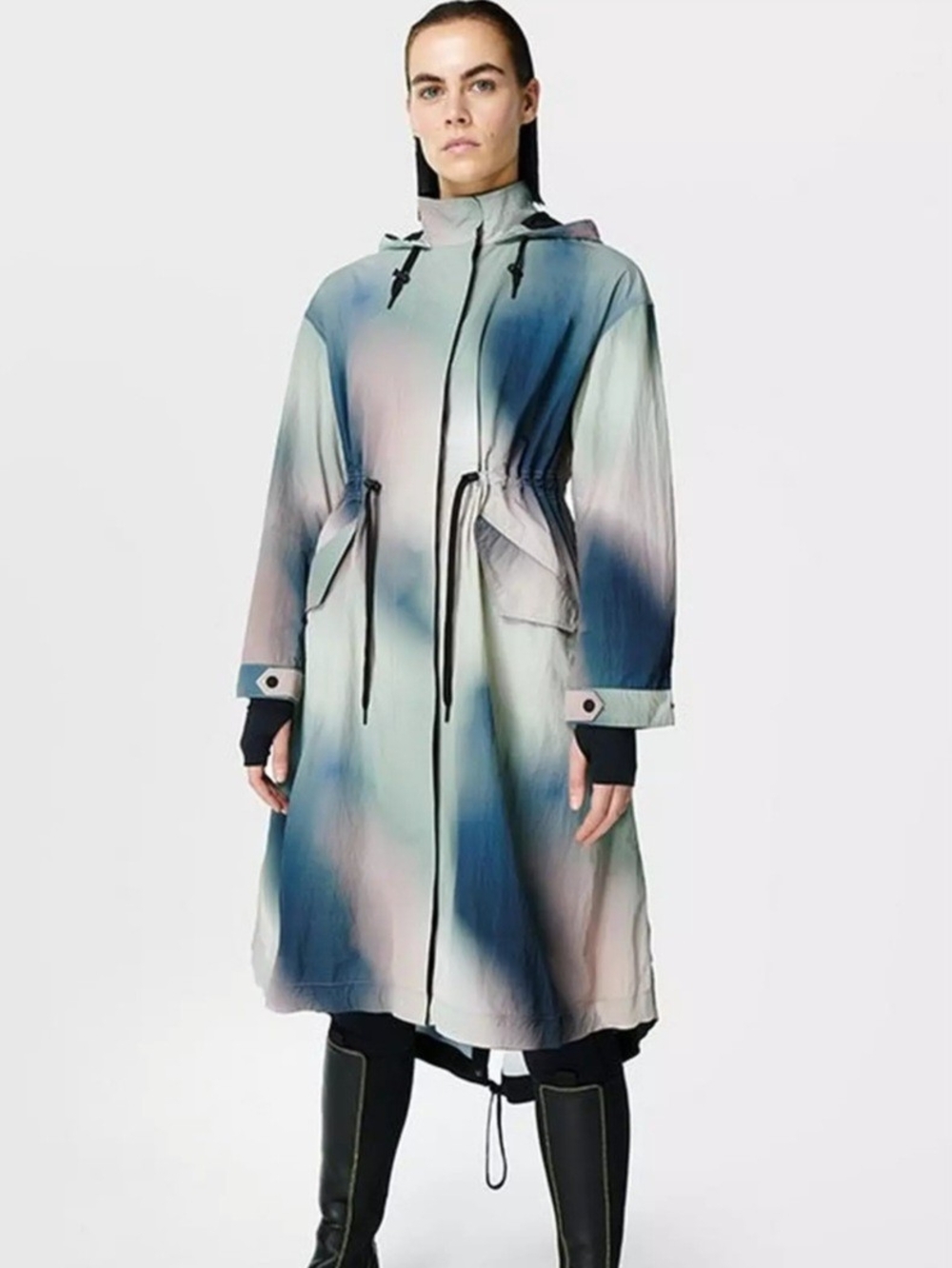 Sweaty BettyWomen's Jet Lightweight Coat. throw on long hooded